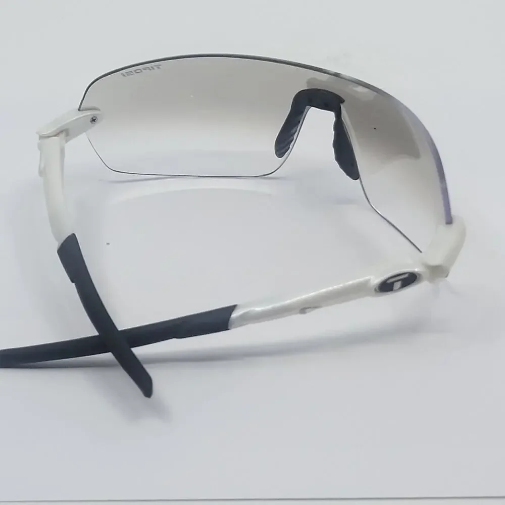 Tifosi Sunglasses Vogel T-F720 Smoke Tint white frame